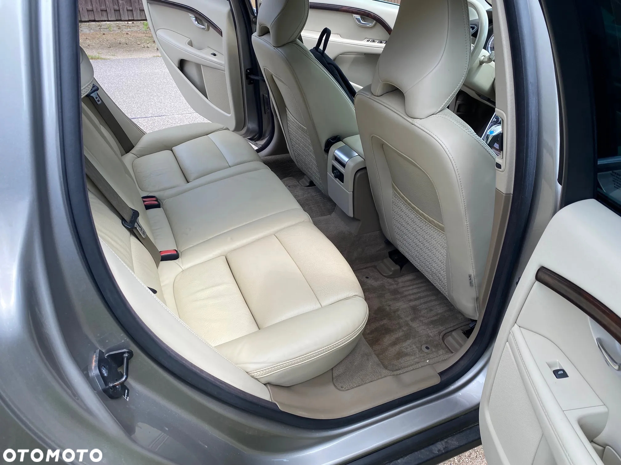 Volvo XC 70 T6 AWD Dynamic Summum - 14