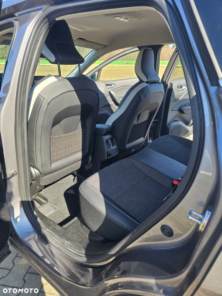Renault Captur - 16