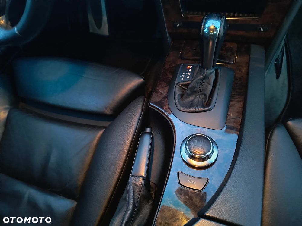 BMW Seria 5 - 12