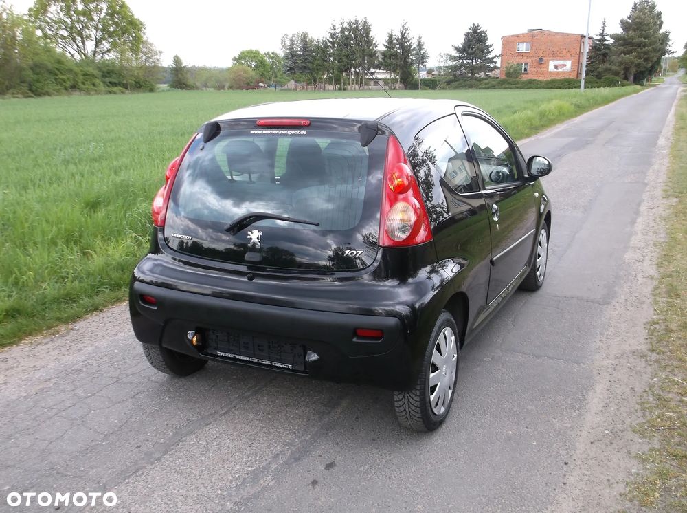 Peugeot 107 - 29