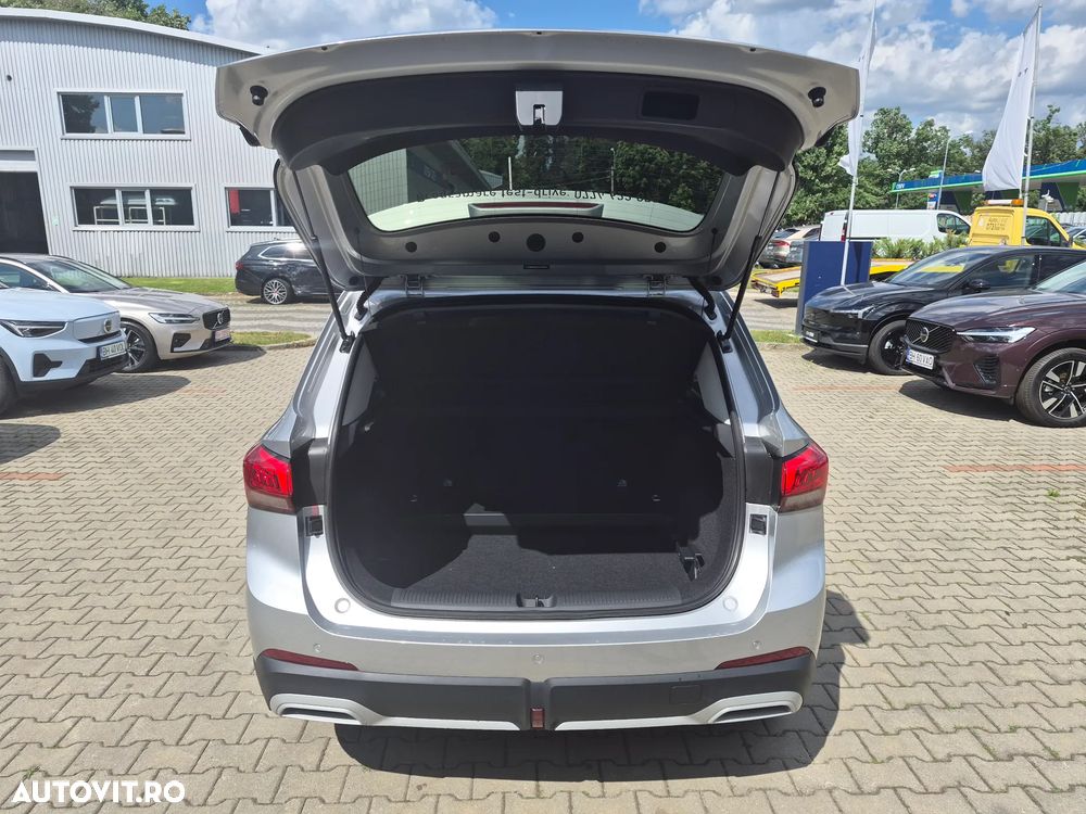 MG ZS HEV 1.5 GSI AT Exclusive+ - 32