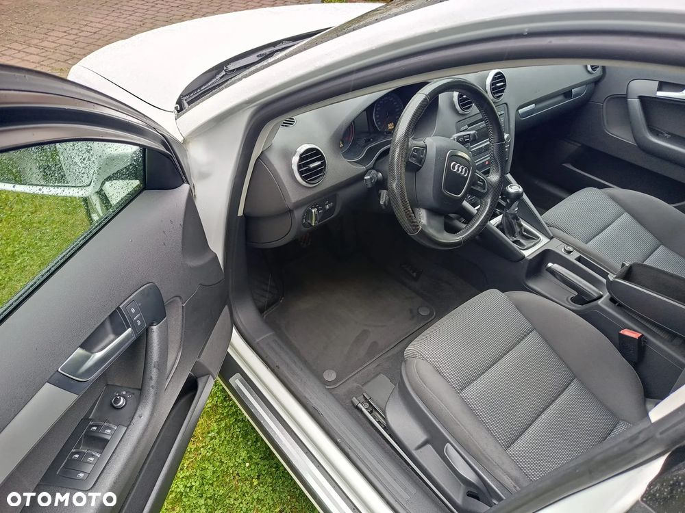 Audi A3 Sportback 1.4 TFSI Ambition - 6