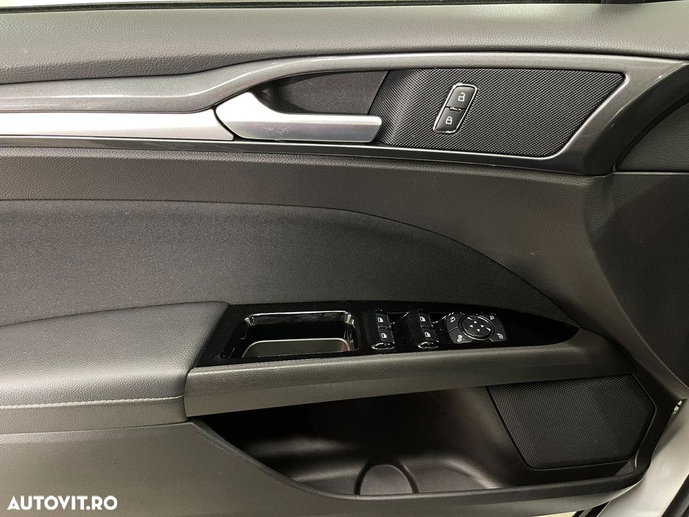 Ford Mondeo 2.0 TDCI Aut. Trend - 24