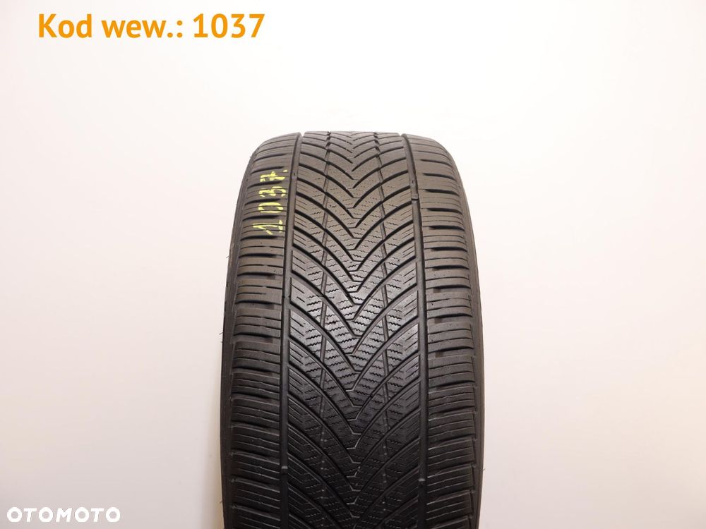 Tracmax All Season Trac Saver X-privilo - 245/40 R18 - 2
