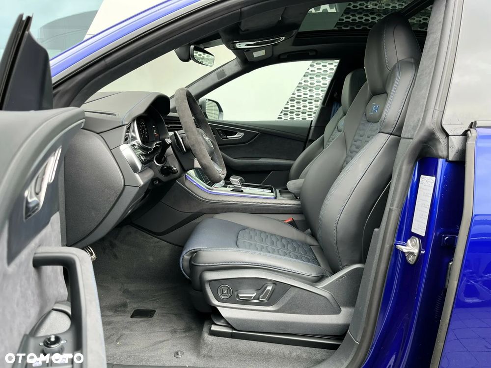 Audi RS Q8 - 34