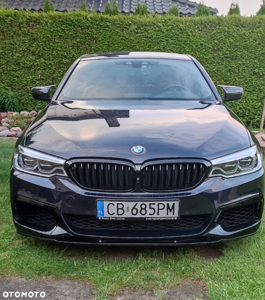 BMW Seria 5 M550i xDrive sport - 3