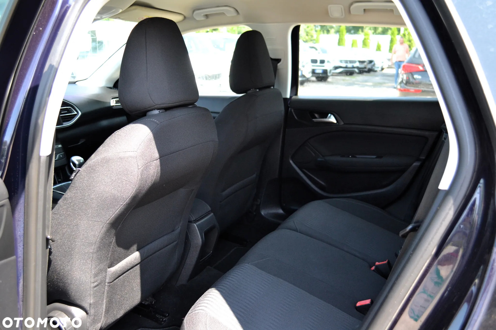 Peugeot 308 SW 1.6 BlueHDi Active S&S - 10