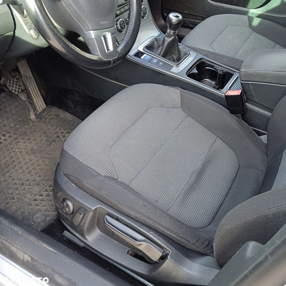 Volkswagen Passat 1.4 TSI BlueMotion Technology Comfortline - 16