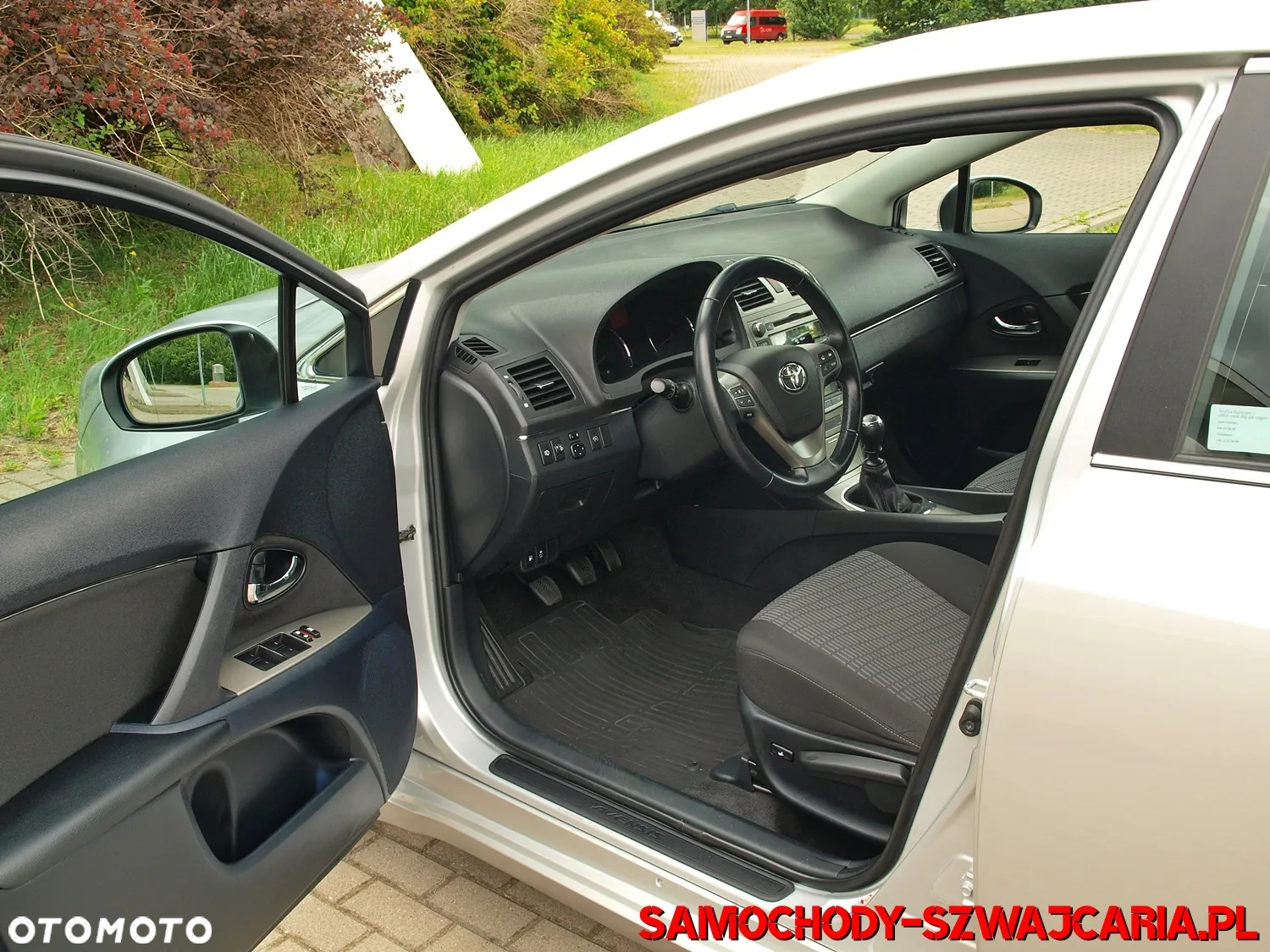 Toyota Avensis 2.0 Sol plus EU5 - 18