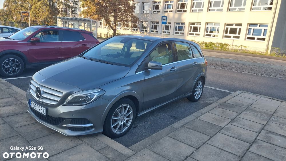 Mercedes-Benz Klasa B 200 7G-DCT - 3