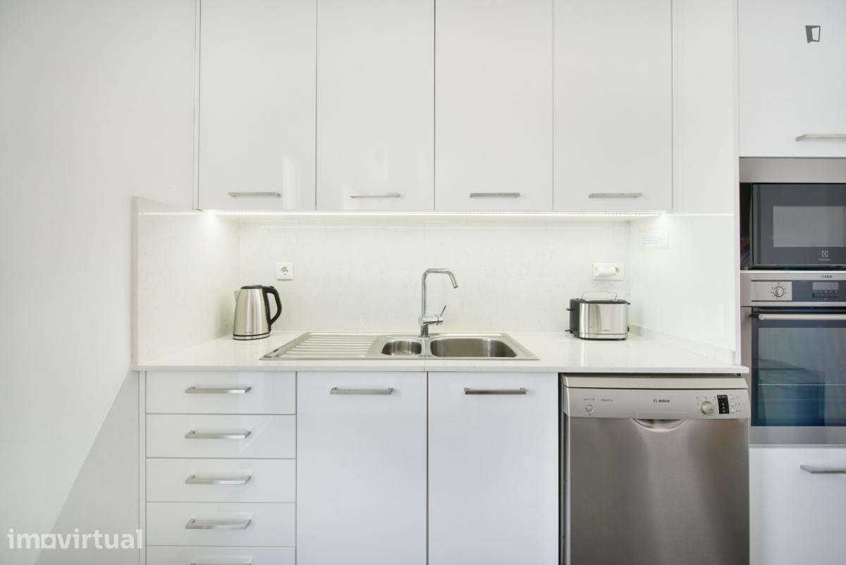 Quarto - localizado em Alvalade Lisbon - Grande imagem: 4/39