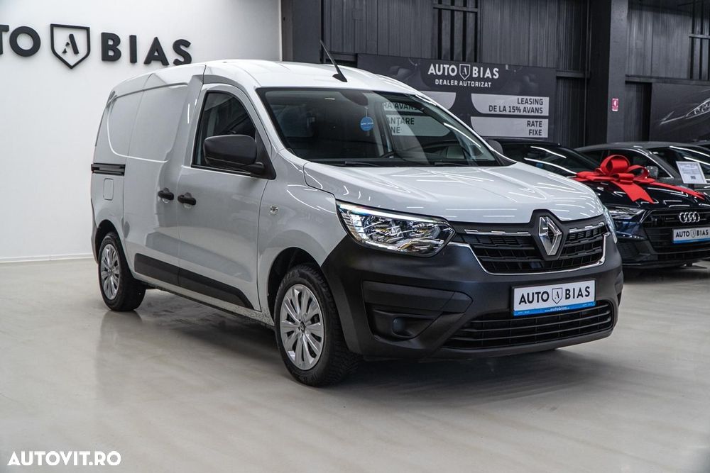 Renault Express - 4