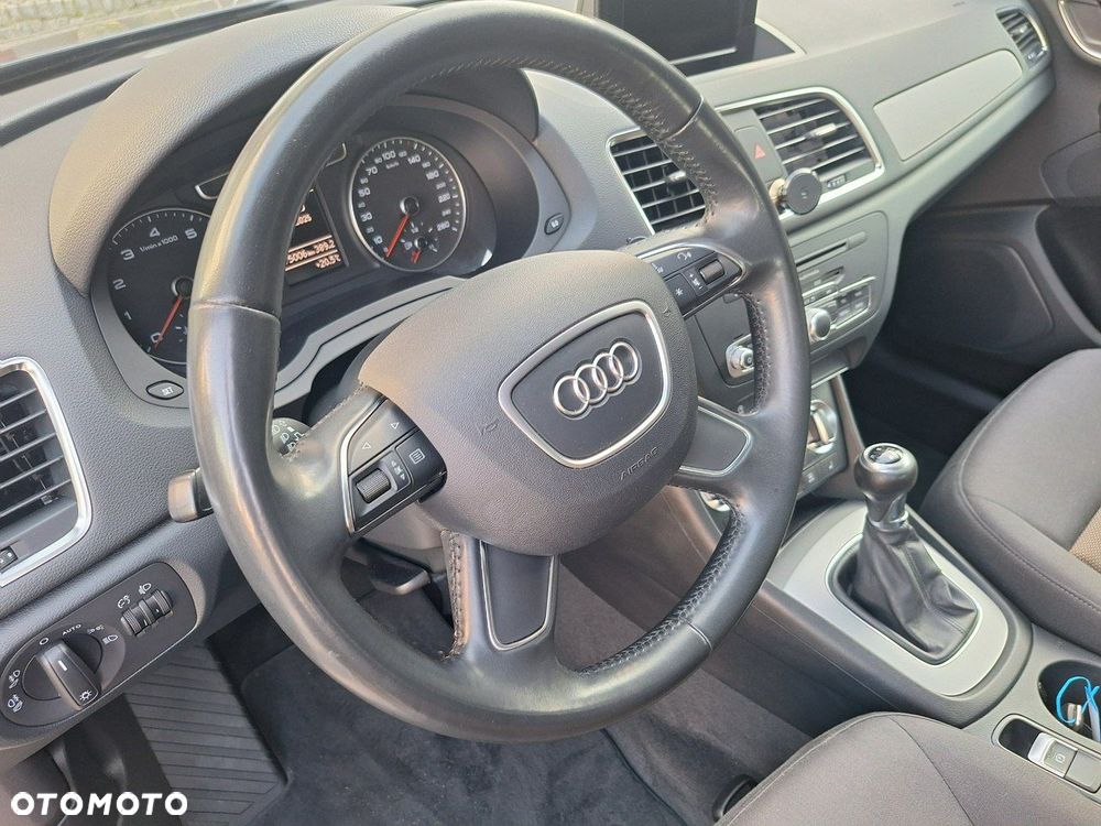 Audi Q3 1.4 TFSI Design - 21