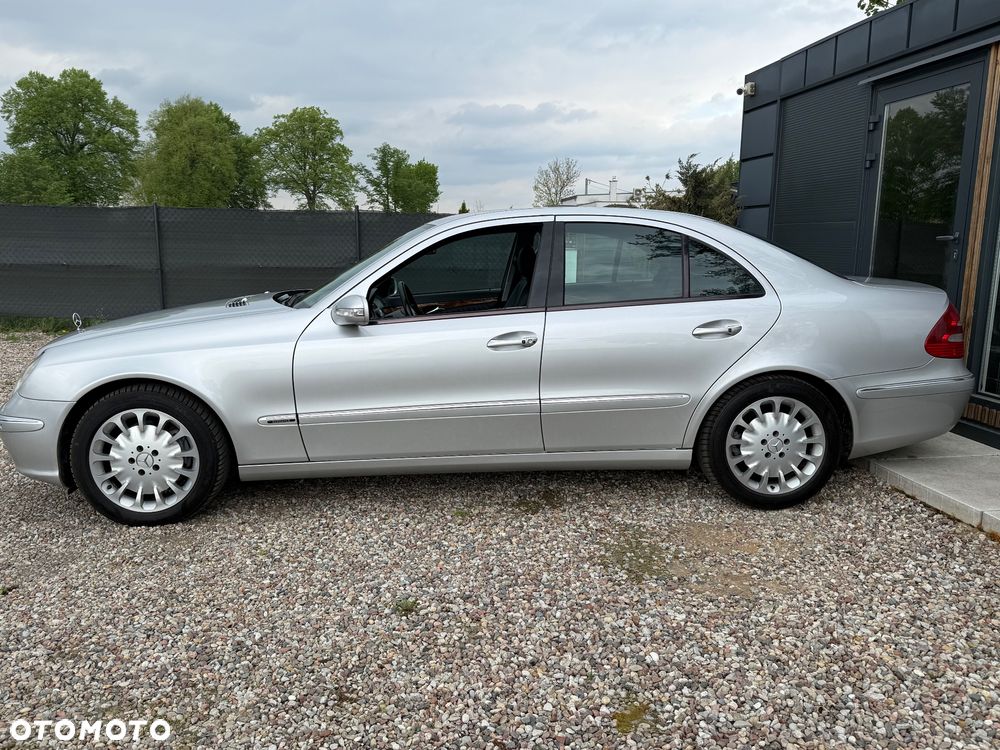 Mercedes-Benz Klasa E 500 7G-TRONIC Elegance - 5