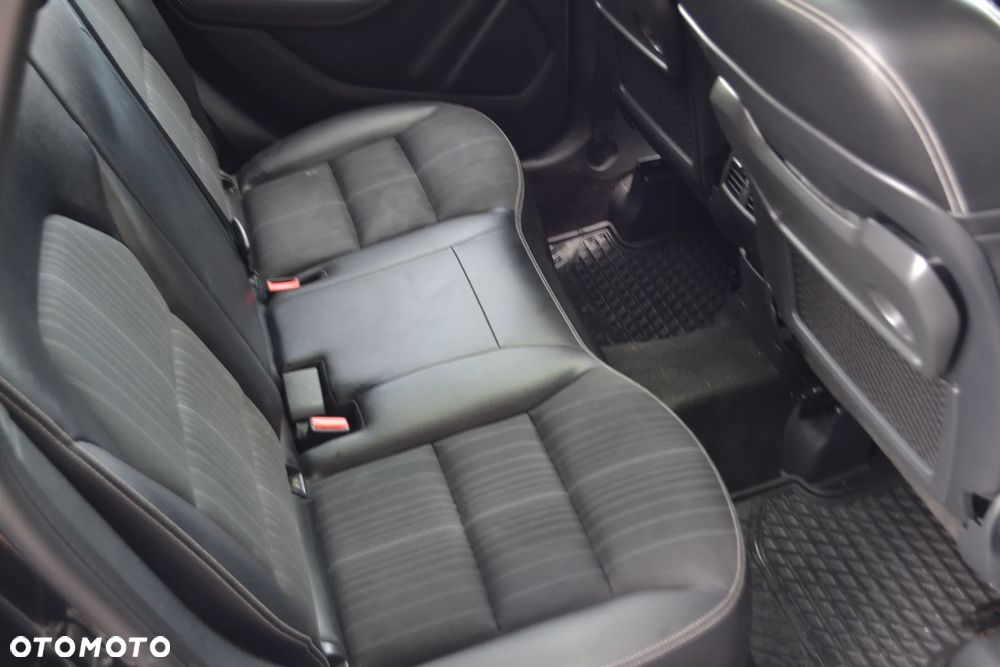 Mercedes-Benz Klasa B 200 CDI (BlueEFFICIENCY) 7G-DCT - 9