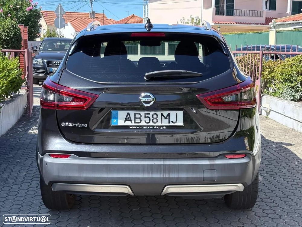 Nissan Qashqai 1.5 dCi N-Connecta J18 - 6