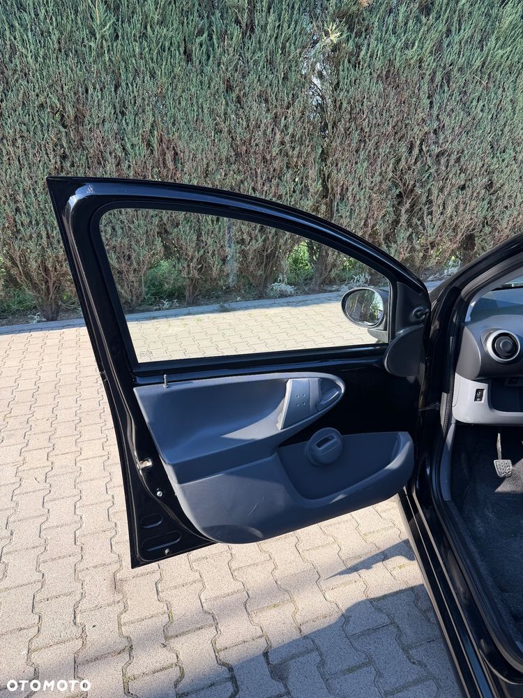Toyota Aygo - 17