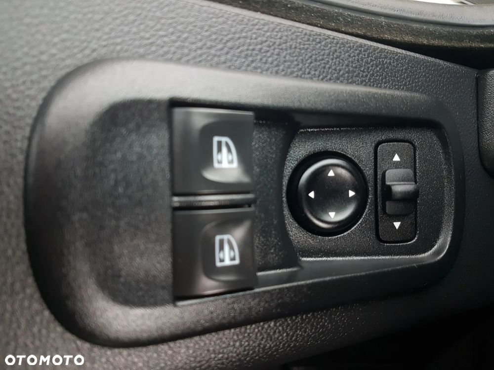 Renault MASTER CHŁODNIA AGREGAT CARRIER XARIOS 350 FUNKCJA GRZANIA IZOTERMA 4,02x2,11x1,98 ZASILANIE Z SILNIKA + ELEKTRYCZNE KLIMA - 10