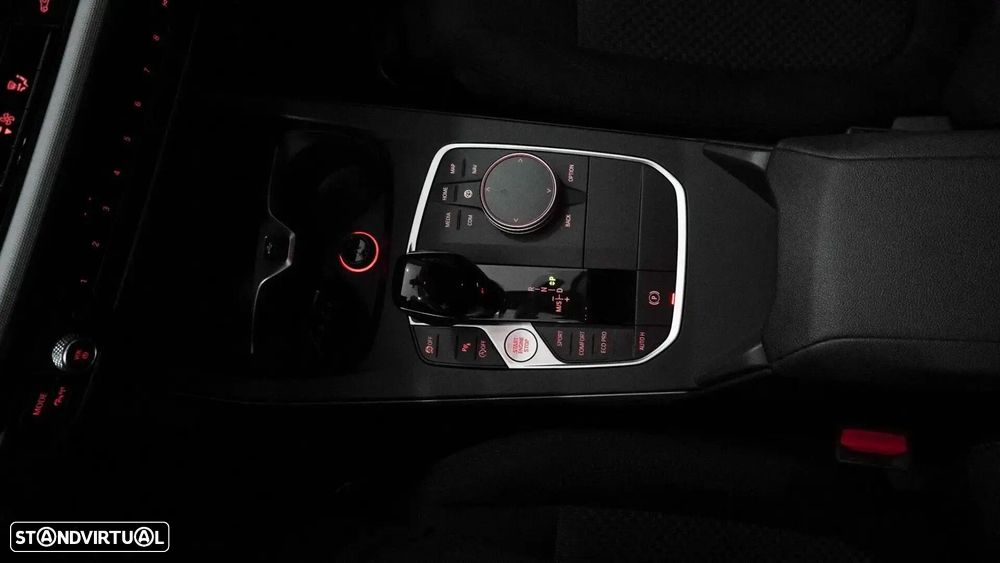 BMW 116 d Advantage Auto - 26