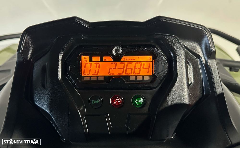 Can-Am Outlander 450 - 12