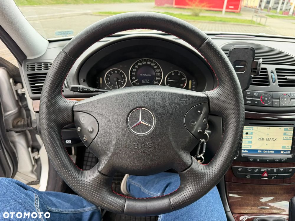 Mercedes-Benz Klasa E - 20