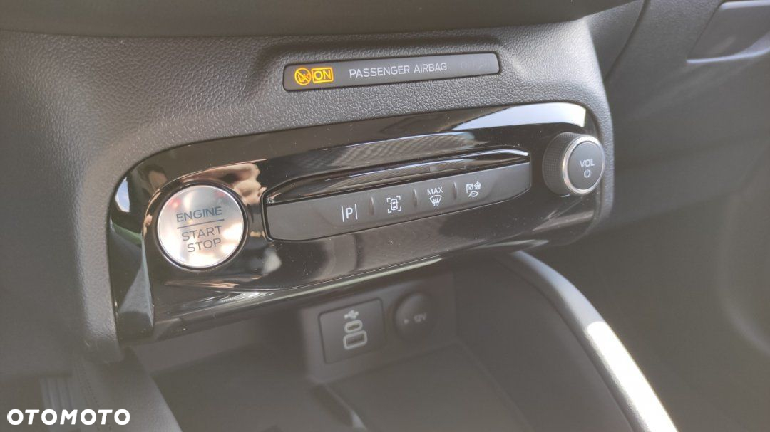 Ford Kuga - 19