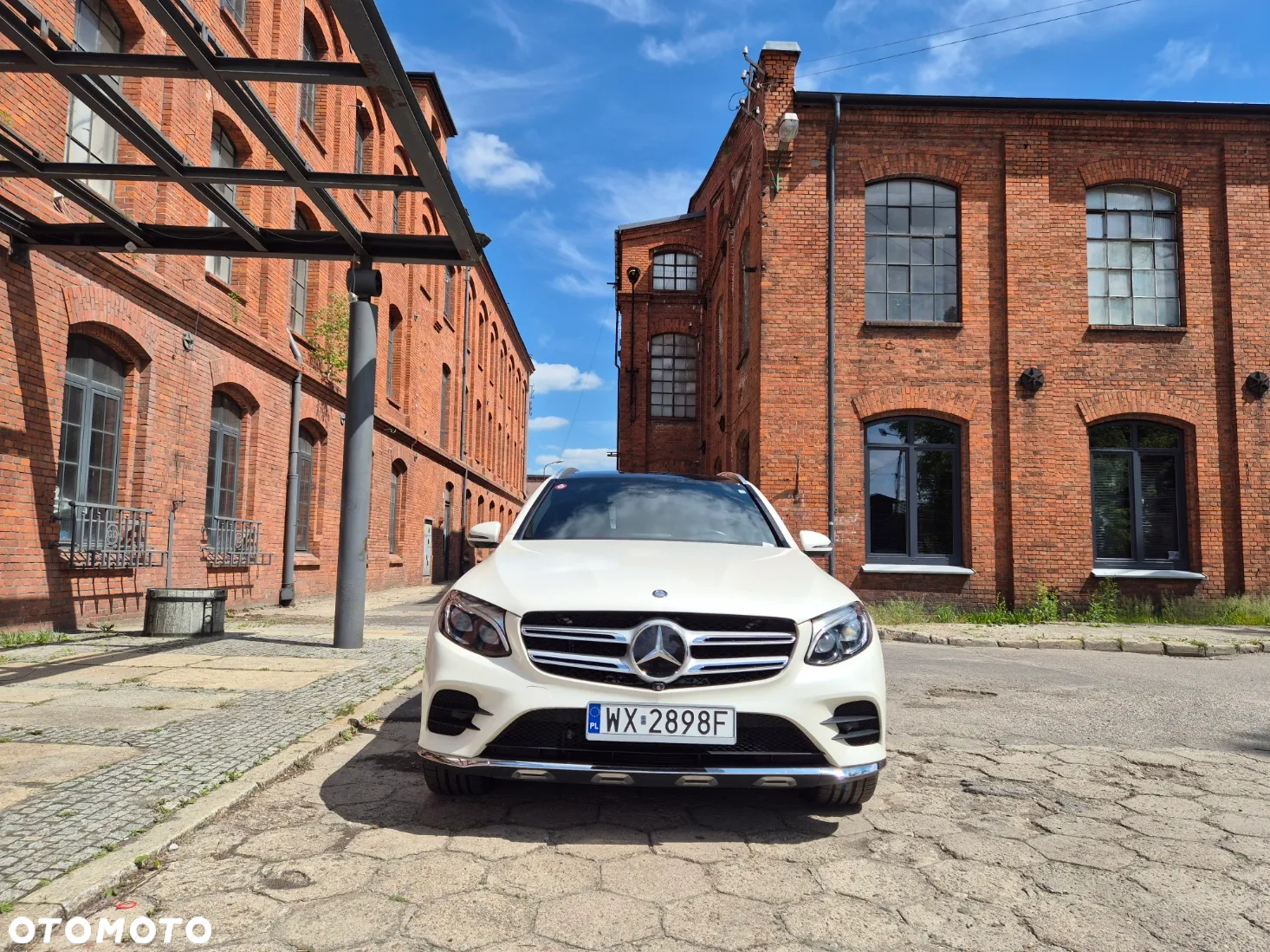 Mercedes-Benz GLC 350 e 4Matic 7G-TRONIC AMG Line - 3