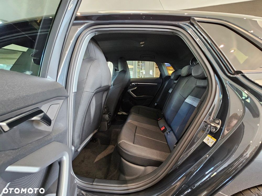 Audi A3 Sportback TFSI mHEV 110 kW Advanced S tronic - 14