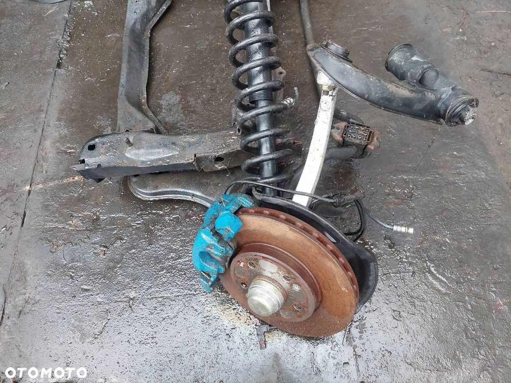 SANKI WÓZEK KOŁYSKA SILNIKA MERCEDES-BENZ W210 E220 2.2 CDI 95-99r - 2