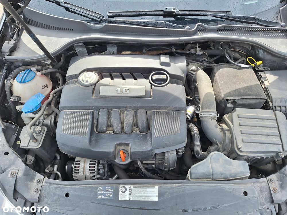 Volkswagen Golf 1.6 Highline - 6