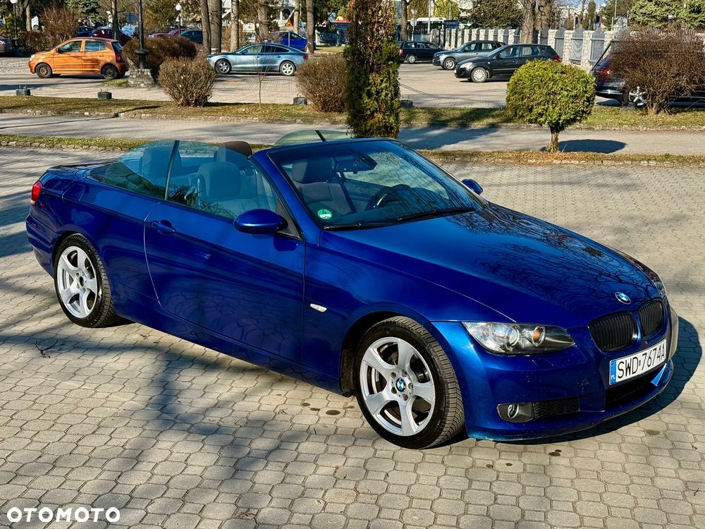 BMW Seria 3 320i - 5