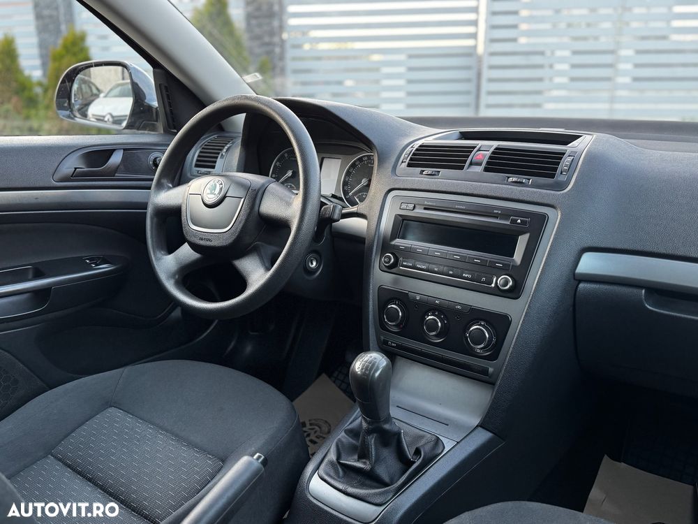 Skoda Octavia 1.4 Ambiente TSI - 18