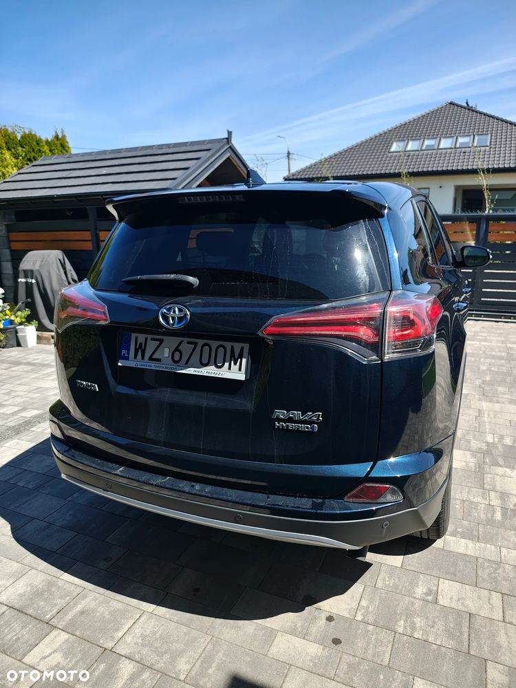 Toyota RAV4 Hybrid Premium 4x2 - 6