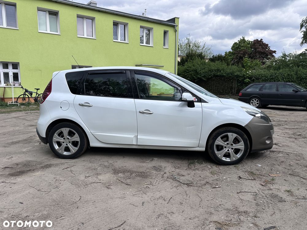 Renault Scenic 2.0 16V Bose Edition CVT - 2