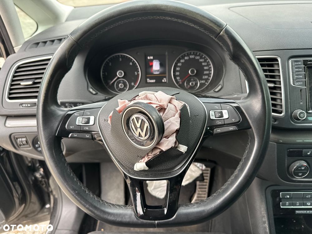Volkswagen Sharan 2.0 TDI IQ.DRIVE - 20