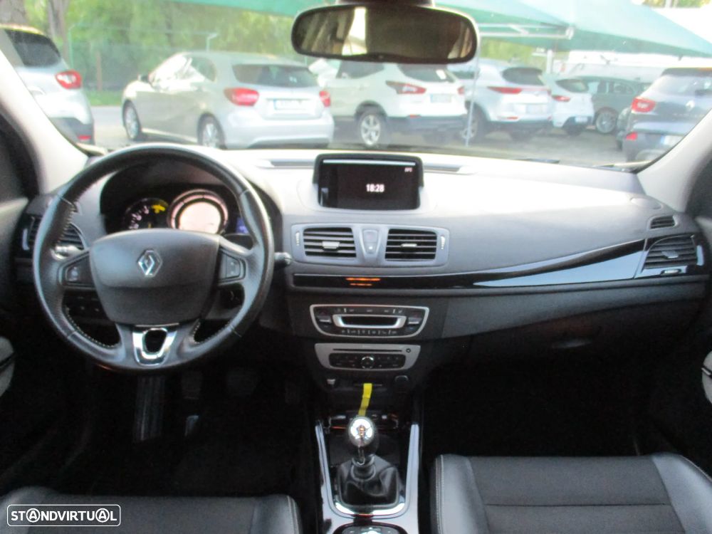 Renault Mégane Sport Tourer ENERGY dCi 110 Start & Stopp Bose Edition - 12