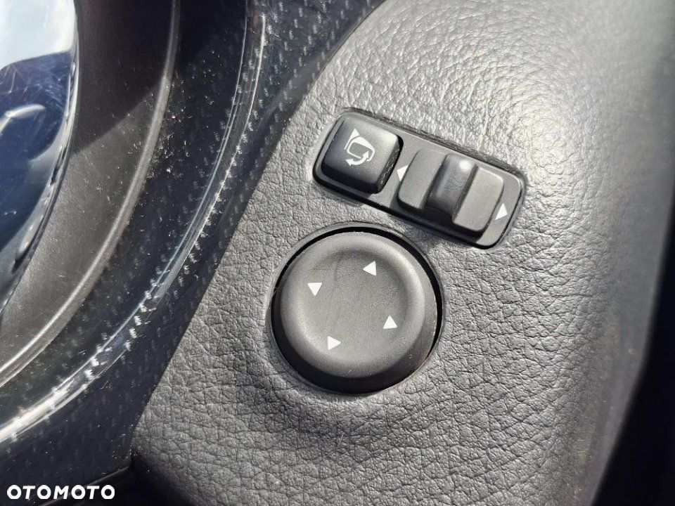 Nissan X-Trail - 24