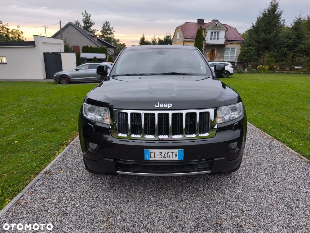 Jeep Grand Cherokee - 17