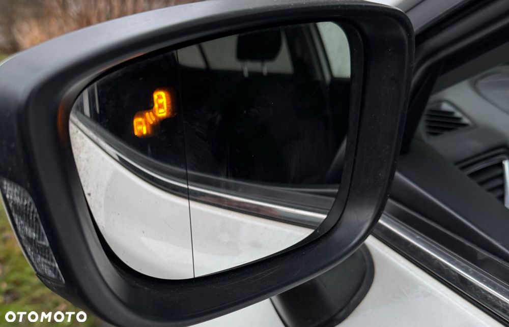 Mazda 3 SKYACTIV-G 120 Sports-Line - 26