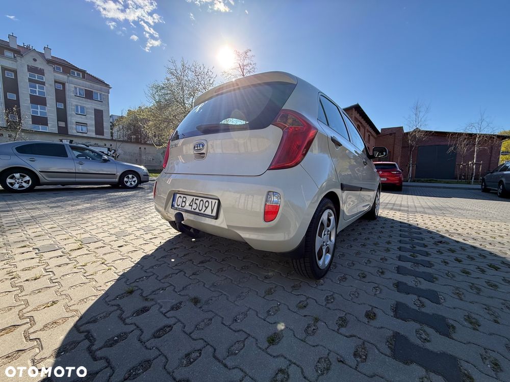 Kia Picanto 1.0 M - 24