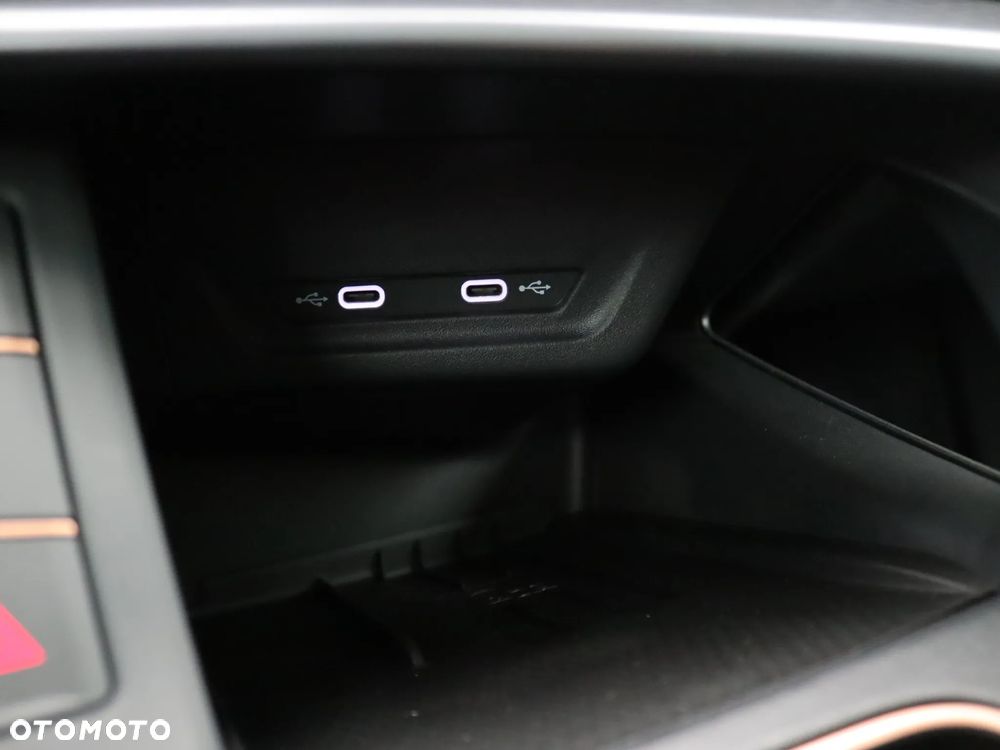 Cupra Terramar 1.5 e-Hybrid DSG - 27