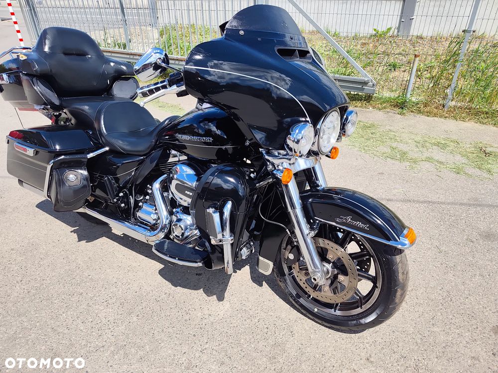 Harley-Davidson FLHTCU Ultra - 3