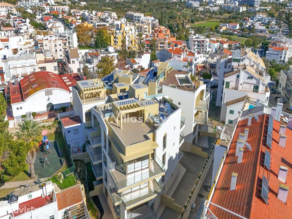 Apartamento T2 Moderno no centro de Alvor - Grande imagem: 5/19