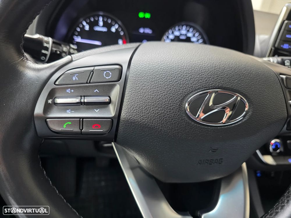 Hyundai i30 1.6 CRDI STyle+Navi - 32