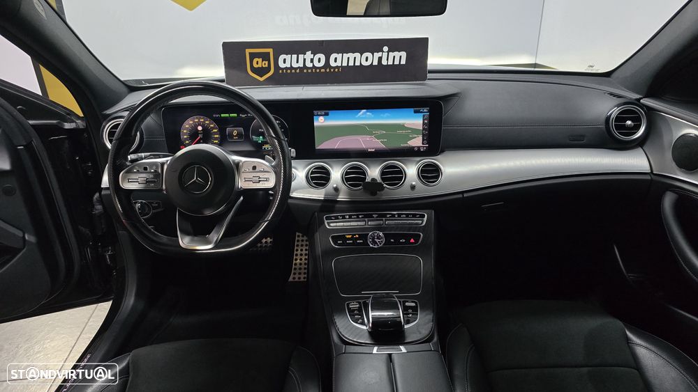 Mercedes-Benz E 300 de AMG Line - 19