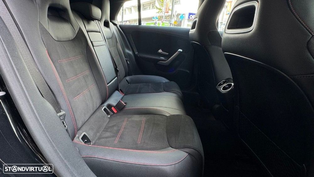 Mercedes-Benz CLA 180 - 12