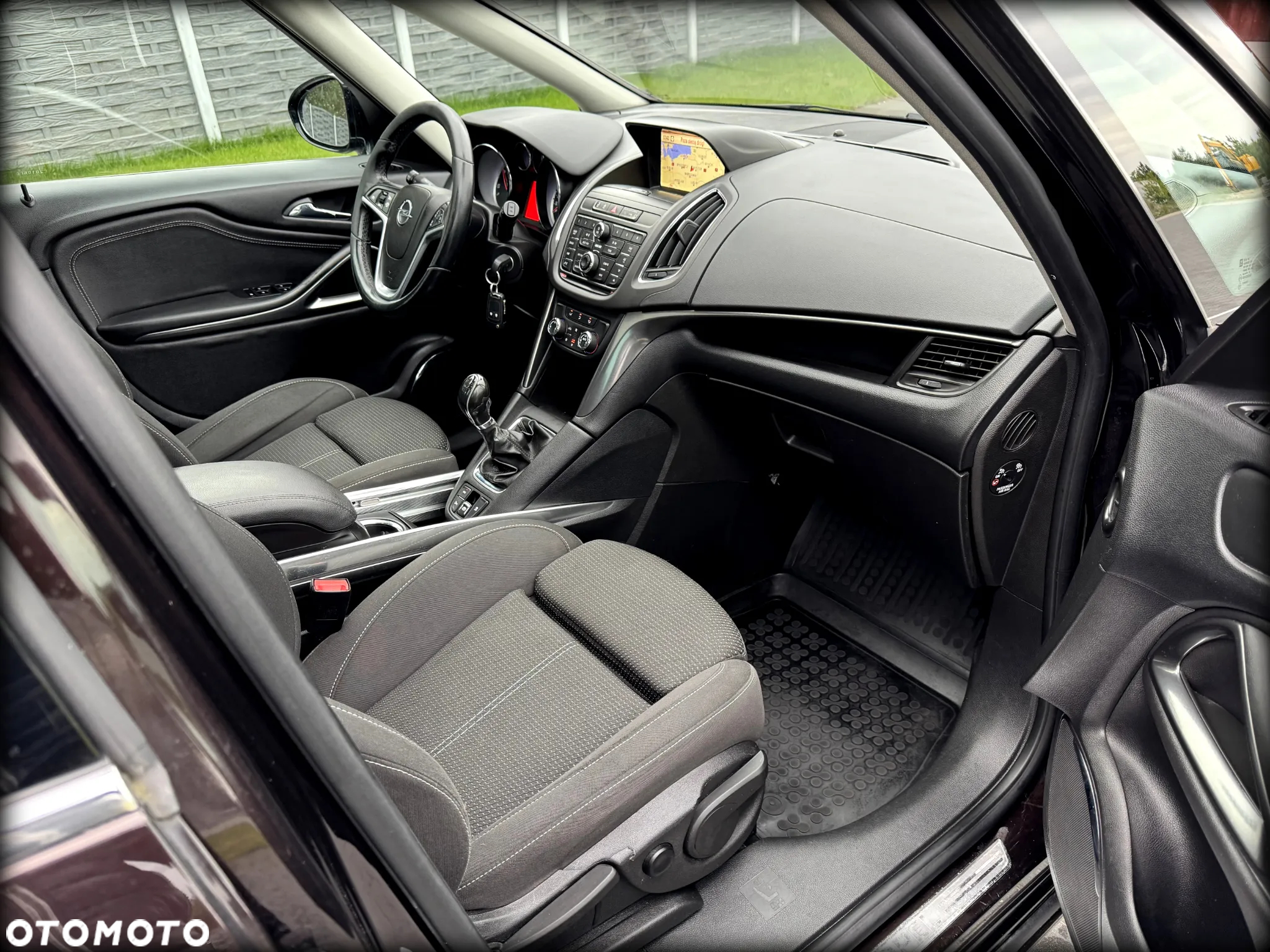 Opel Zafira 2.0 CDTI Cosmo - 25