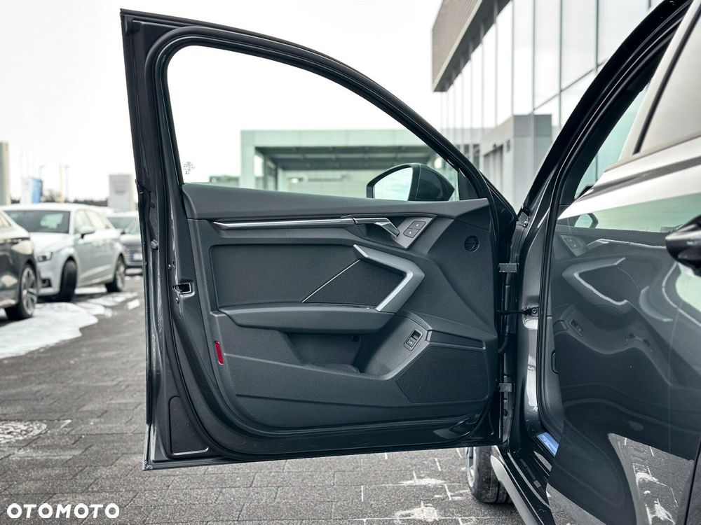 Audi A3 Limousine - 14