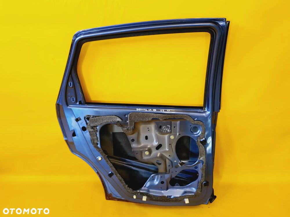 DRZWI LEWY TYŁ LEWE TYLNE FORD FOCUS MK1 HB LAK: G8 NR1762 - 7