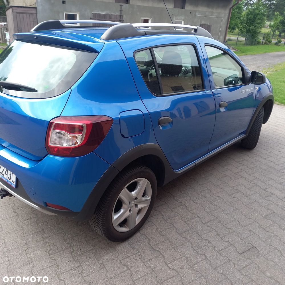 Dacia Sandero 0.9 TCe Laureate - 4